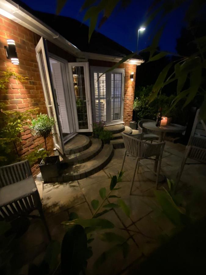 The Bolthole Villa Margate Exterior photo